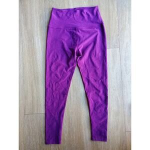 Beyond Yoga vibrant Purple Spacedye Performance Leggings buttery soft athleisure